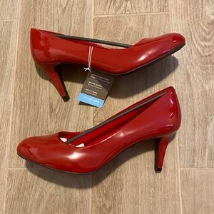Comfort Plus red heels